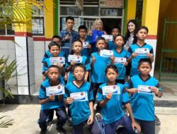 PT BPR Bahteramas Kendari Perkuat Literasi Keuangan Pelajar Lewat Program Jemput Bola di SDN 1 Ranomeeto